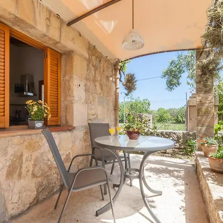 Romantic Country Hideaway In Feriehus *