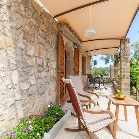 Romantic Country Hideaway In Feriehus Pollença
